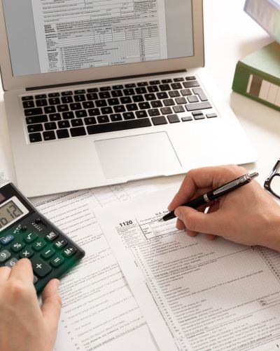 خدمة الاستشارات الضريبية